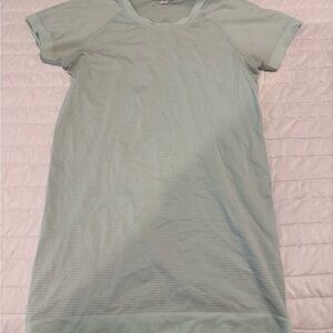 lululemon athletica Light Mint Short Sleeve Tee